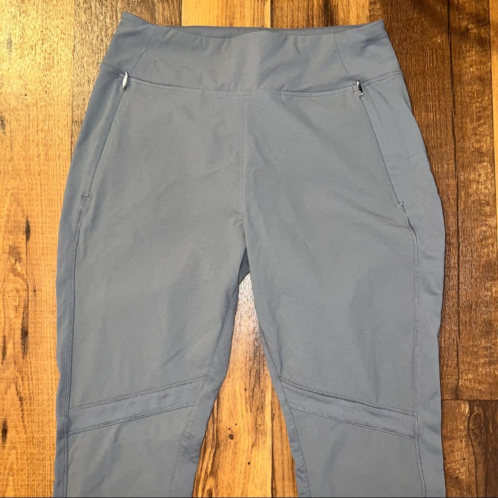 Athleta | Highline Hybrid Summiter High Rise Pants - Picture 4 of 11